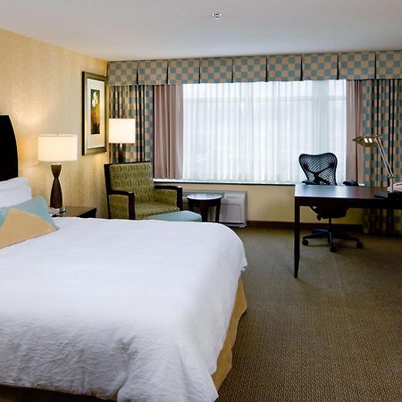 Hilton Garden Inn Mankato Downtown Exteriör bild