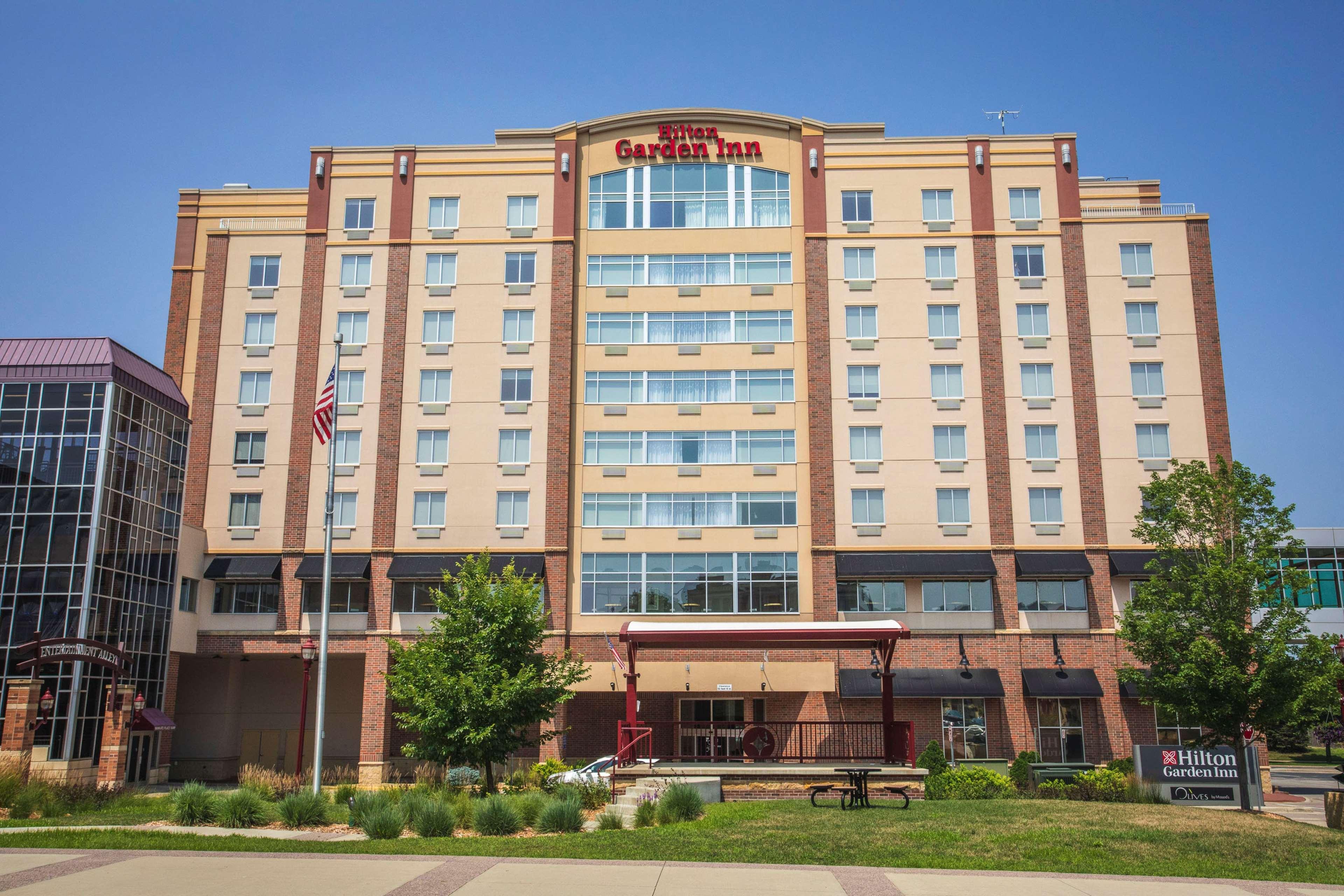 Hilton Garden Inn Mankato Downtown Exteriör bild