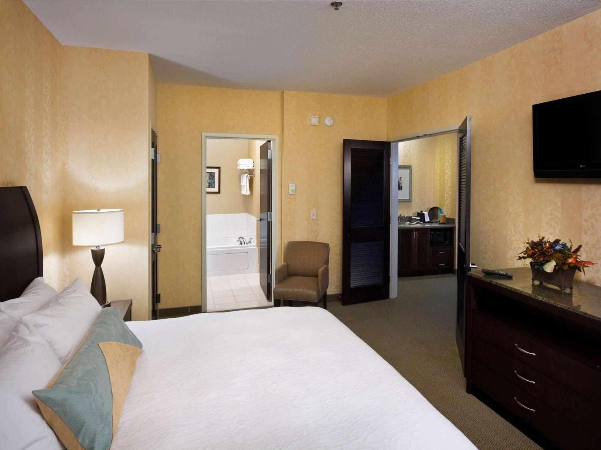 Hilton Garden Inn Mankato Downtown Exteriör bild